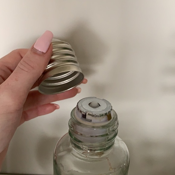 🔮2/$15🔮 Twinkle light lightbulb decor piece - Picture 6 of 6